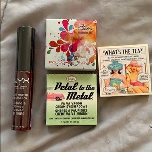 Eyeshadow and Lipstick Bundle